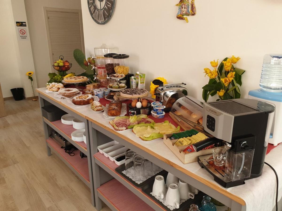 B&B Villa Chiara Bed And Breakfast Taormina Buitenkant foto