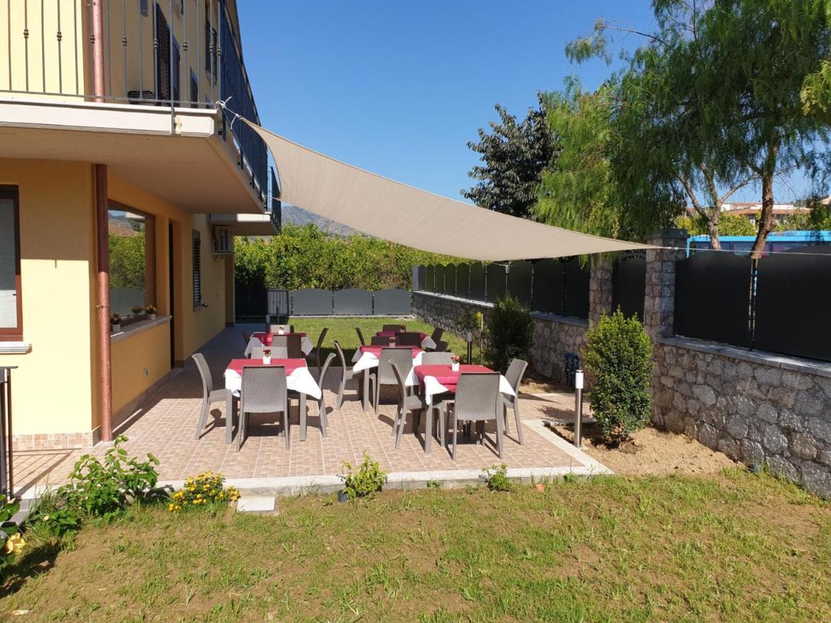 B&B Villa Chiara Bed And Breakfast Taormina Buitenkant foto